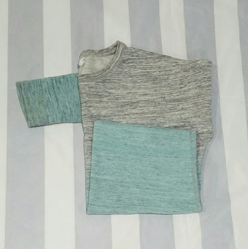Gapfit sweater